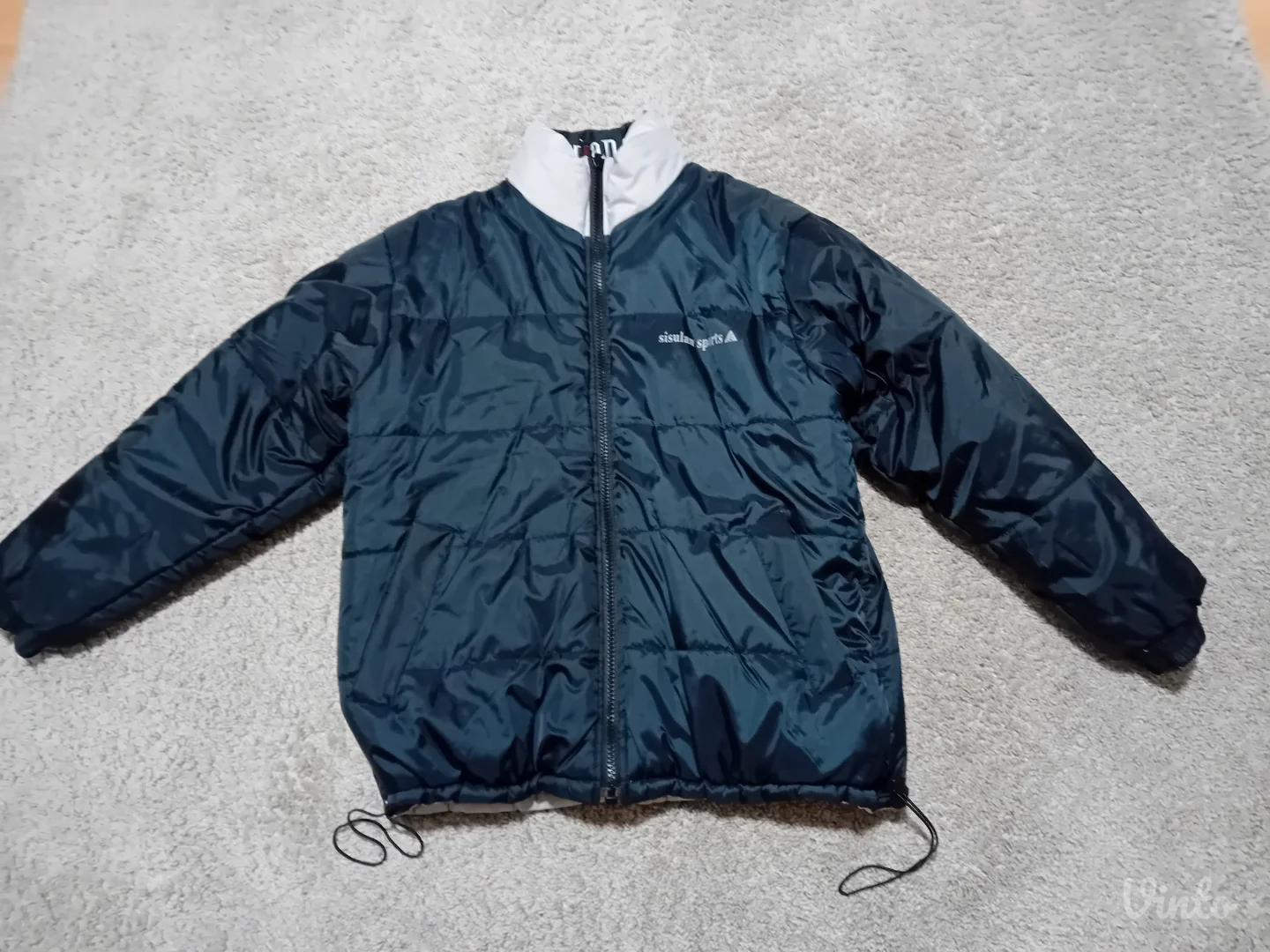 Sisulan Sports jakna sa dva lica