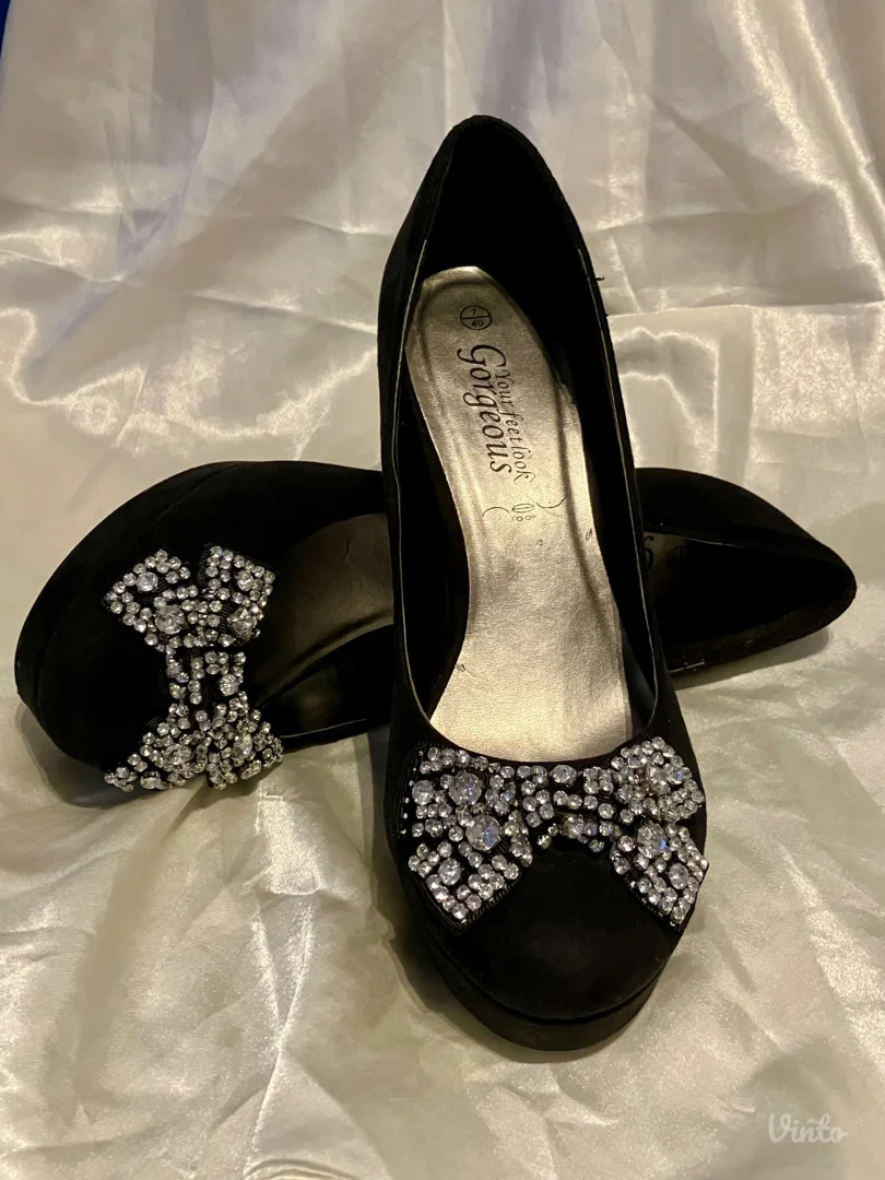 New Look - crne štikle