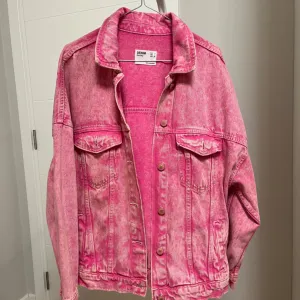 Bershka oversize teksas jakna