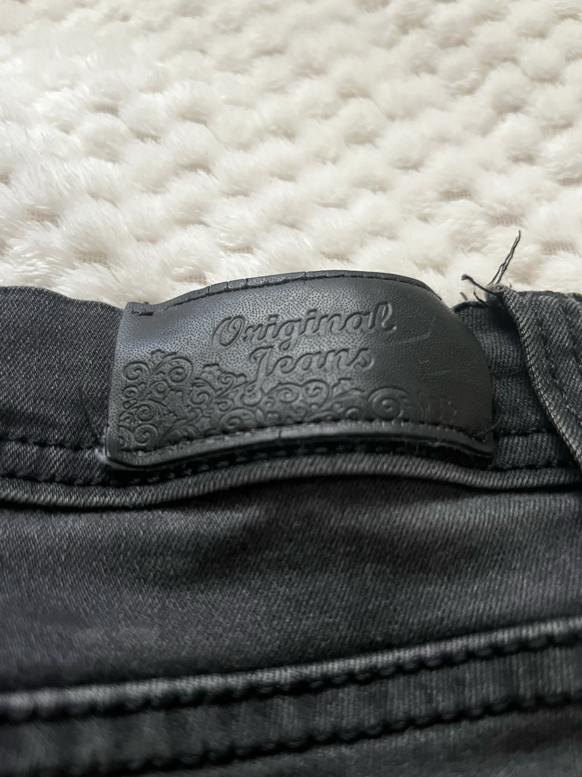 original jeans crne uske farmerke