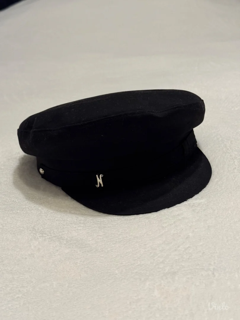 Neda Luković beretka