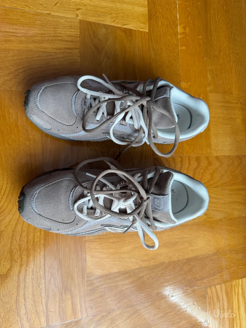 New Balance 204L patike