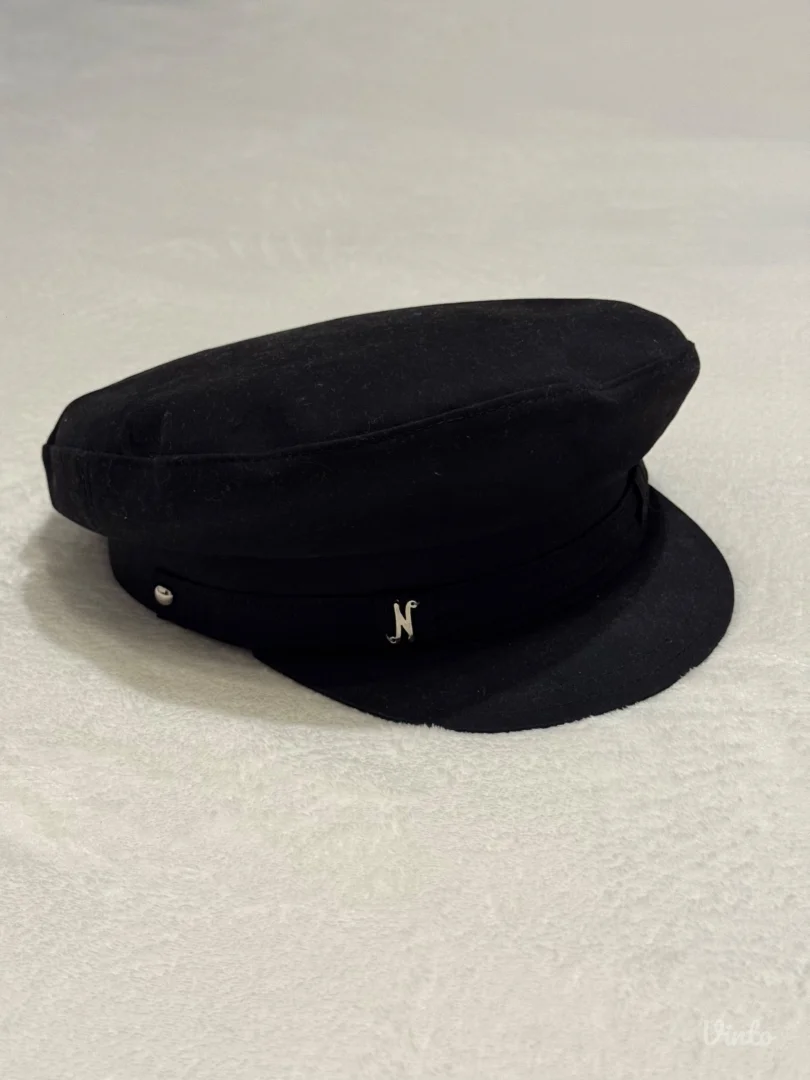 Neda Luković beretka