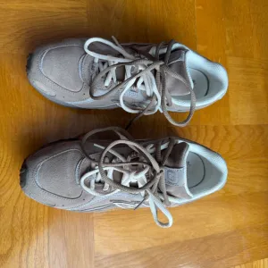 New Balance 204L patike