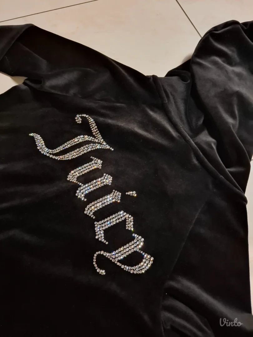 NOVO Crna JUICY COUTURE trenerka XS