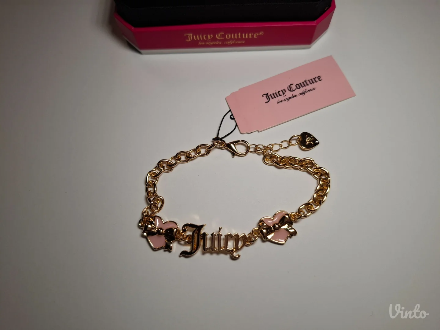 NOVA zlatna Juicy Couture narukvica + kutija