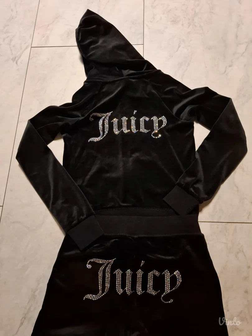 NOVO Crna JUICY COUTURE trenerka XS