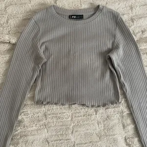 Majice dugih rukova, XS