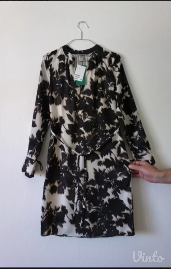 HM H&M haljina XS-S 34/36 nova