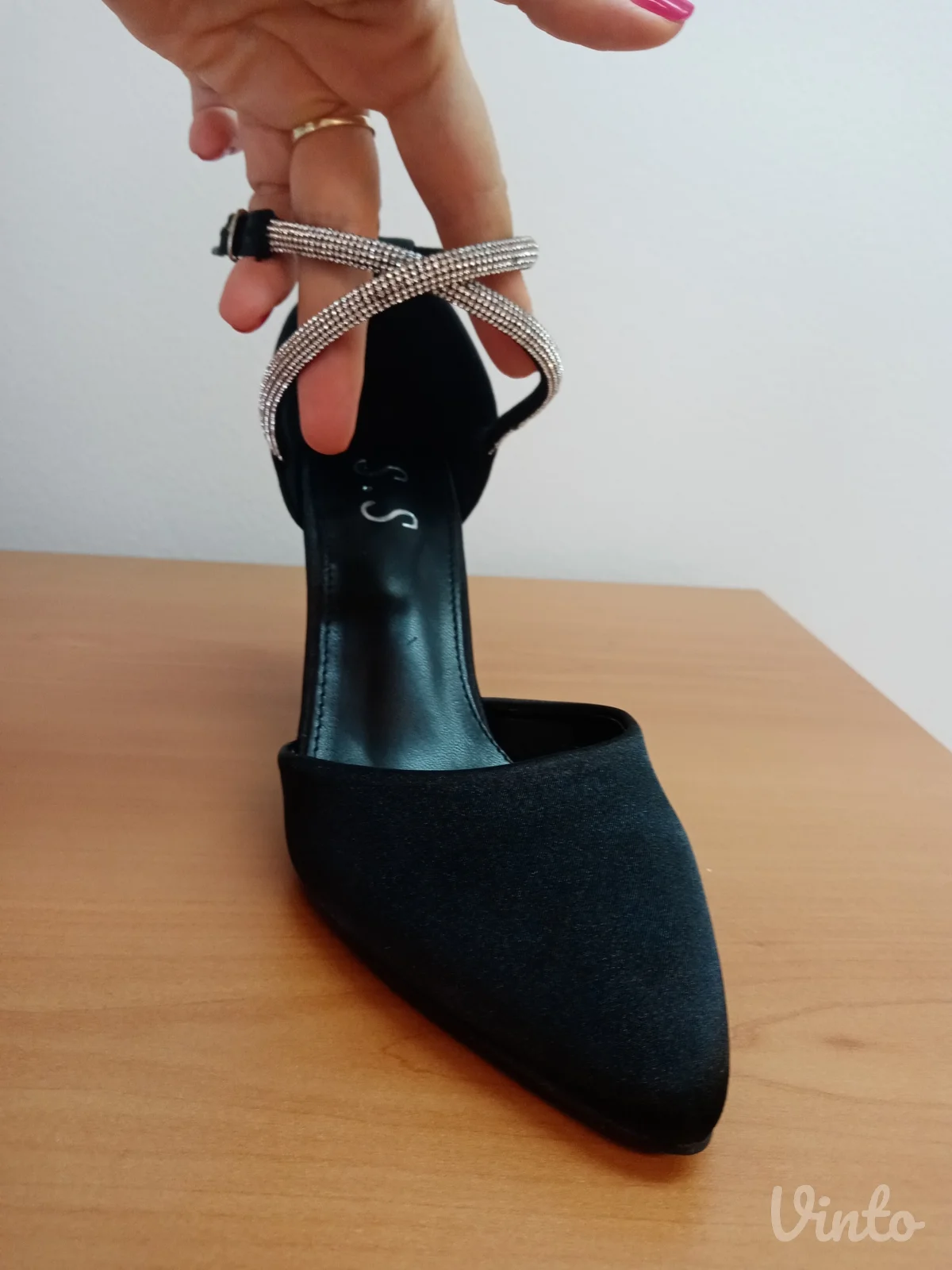 Cipele salonke NOVE 39