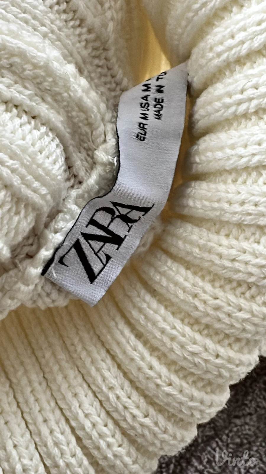 ZARA dzemper rolka