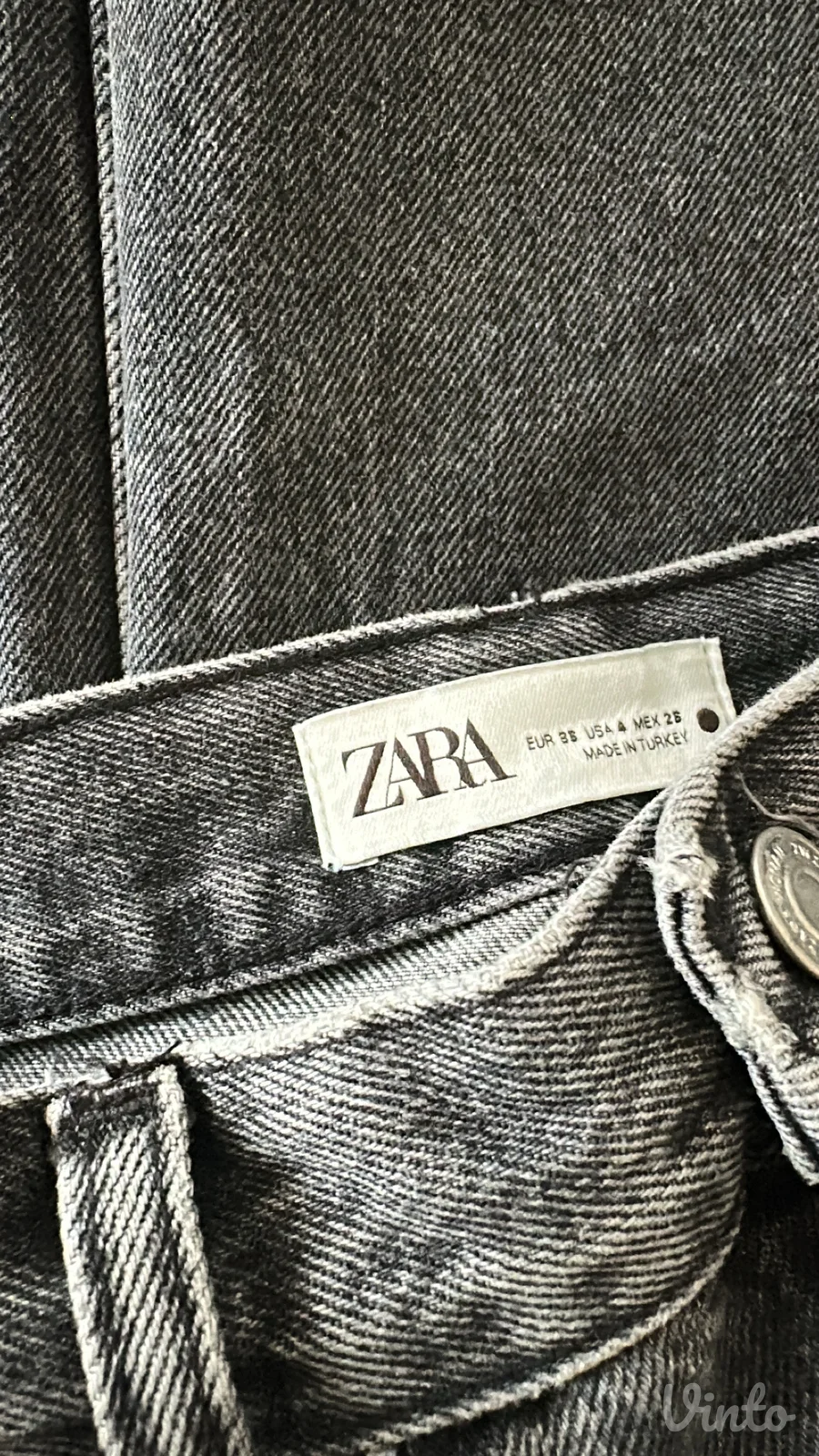 ZARA farmerice sa cirkonima sive svetlucave
