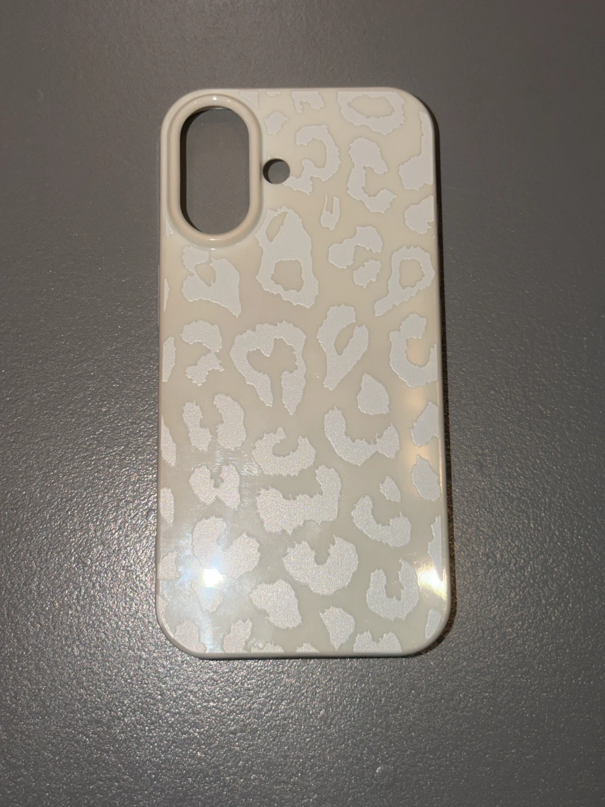 Maskica za iphone 16