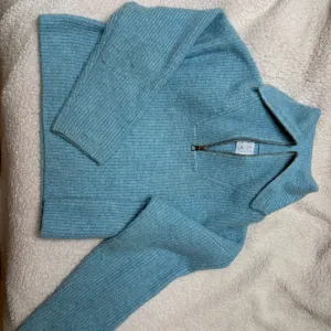 Zara-quarter zip dzemper