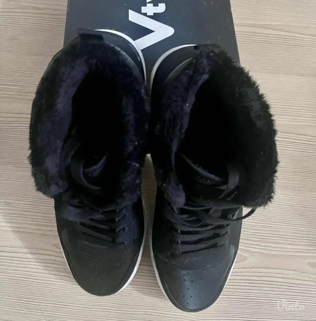 Obuca 41/42 27cm Komplet 1500rsd