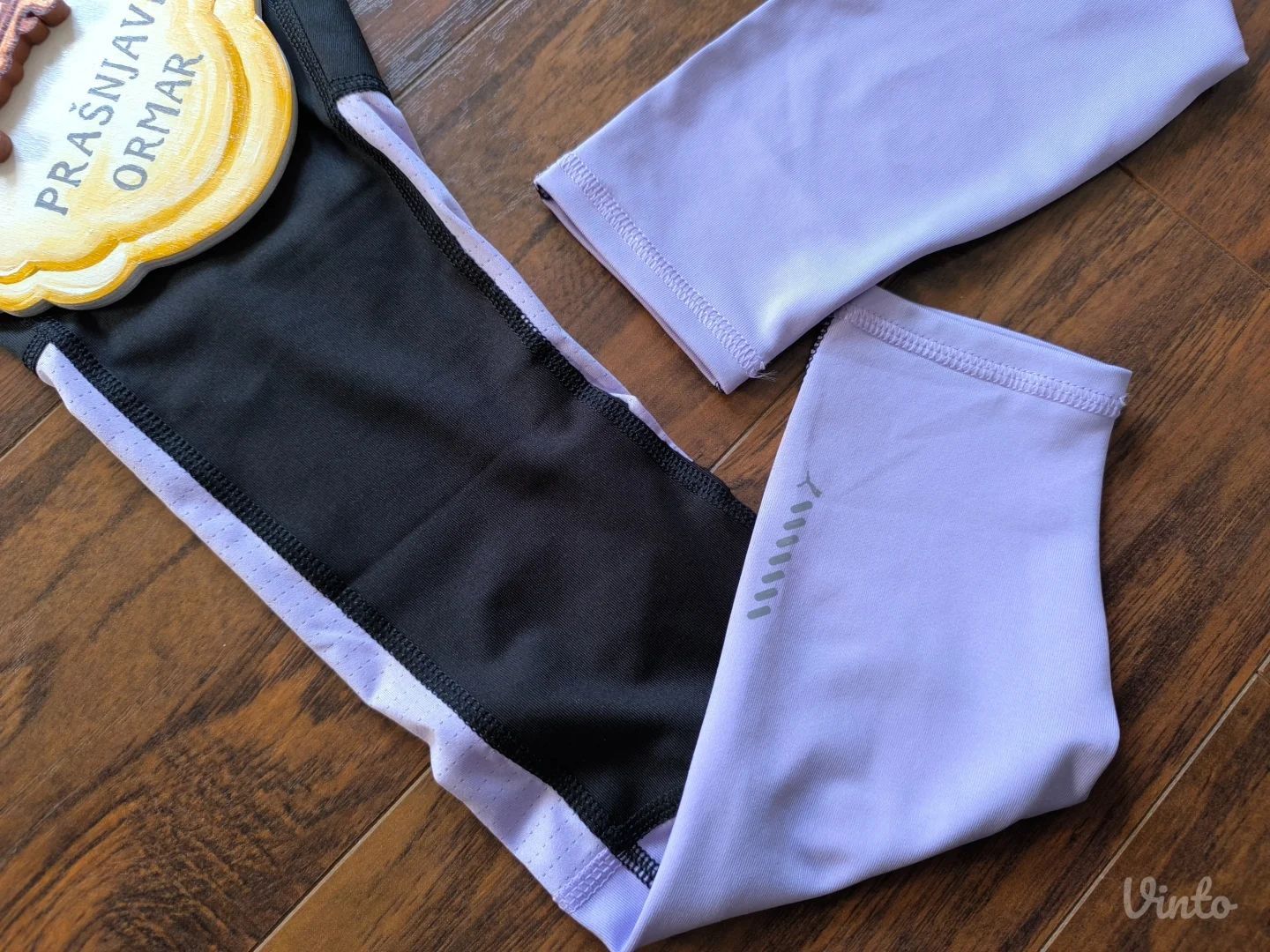 Pumpa original helanke sa etiketom