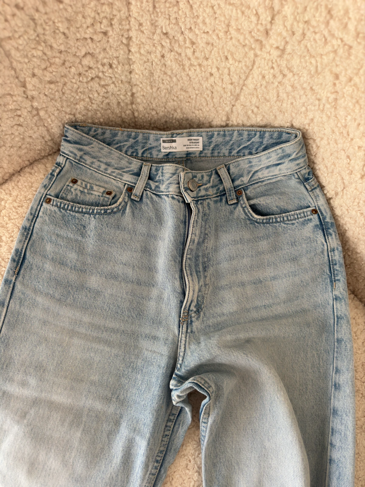 bershka high waisted jeans