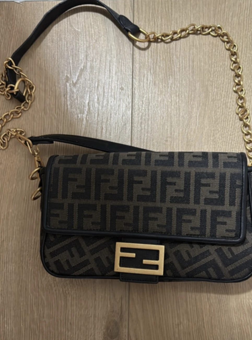 fendi torbica