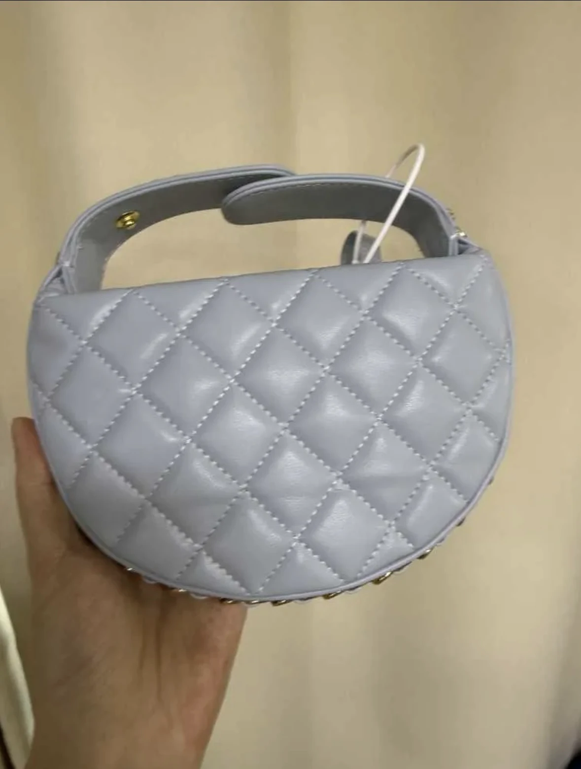 Chanel plava