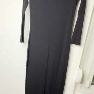 Bershka maxi haljina