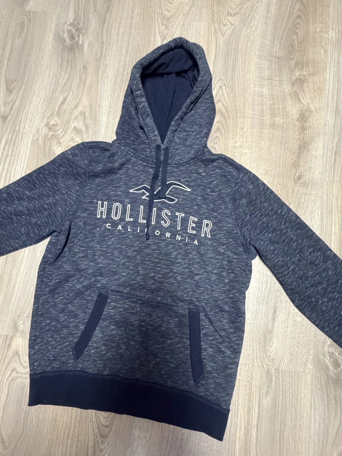 Hollister duks (M vel.) ORIGINAL