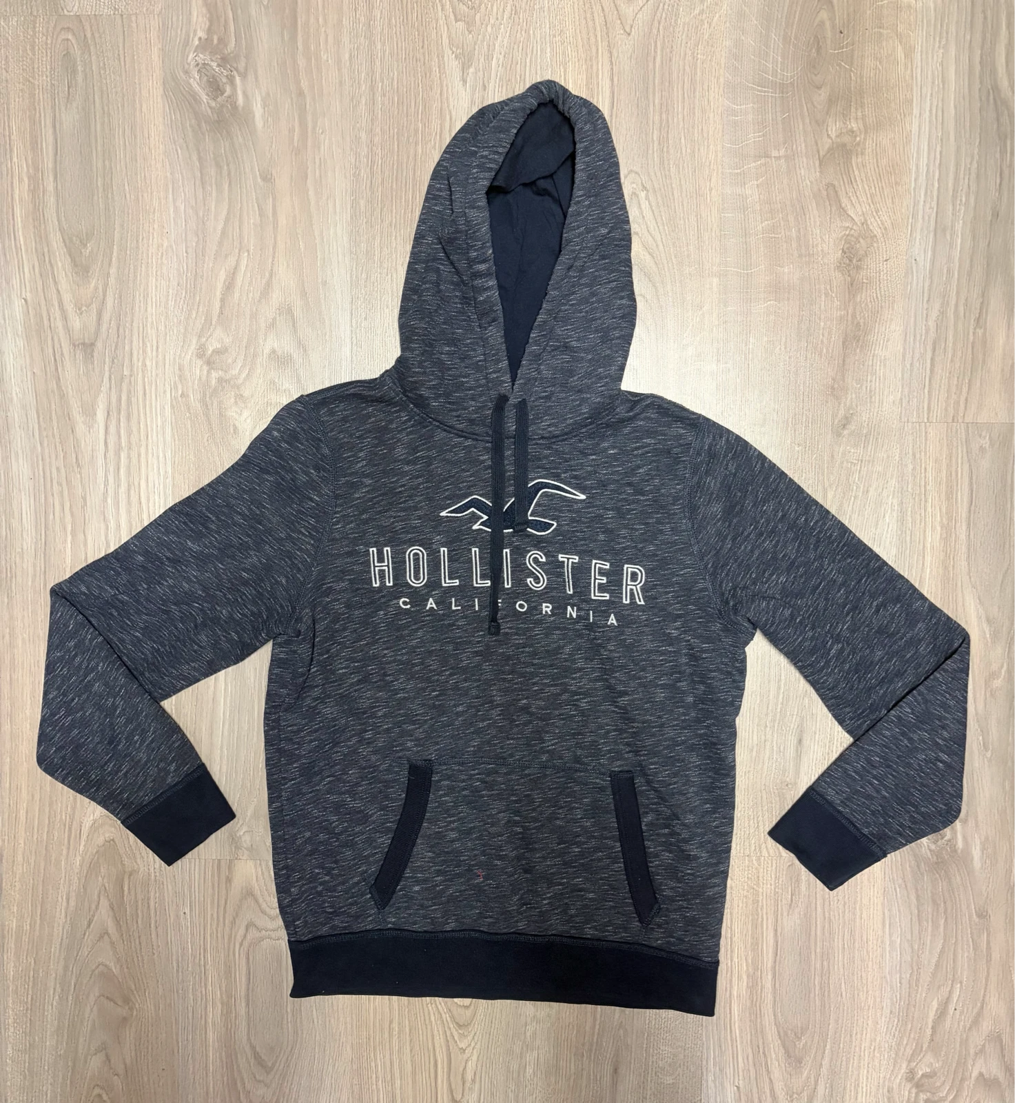 Hollister duks (M vel.) ORIGINAL