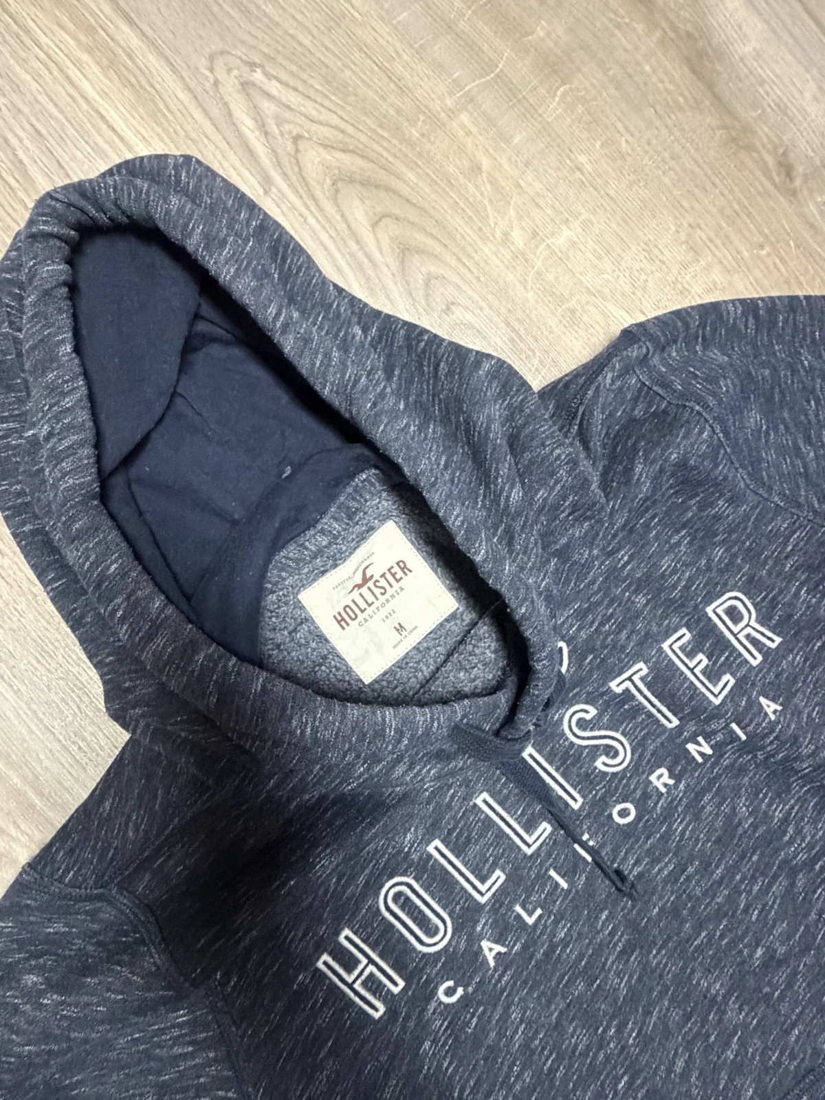 Hollister duks (M vel.) ORIGINAL