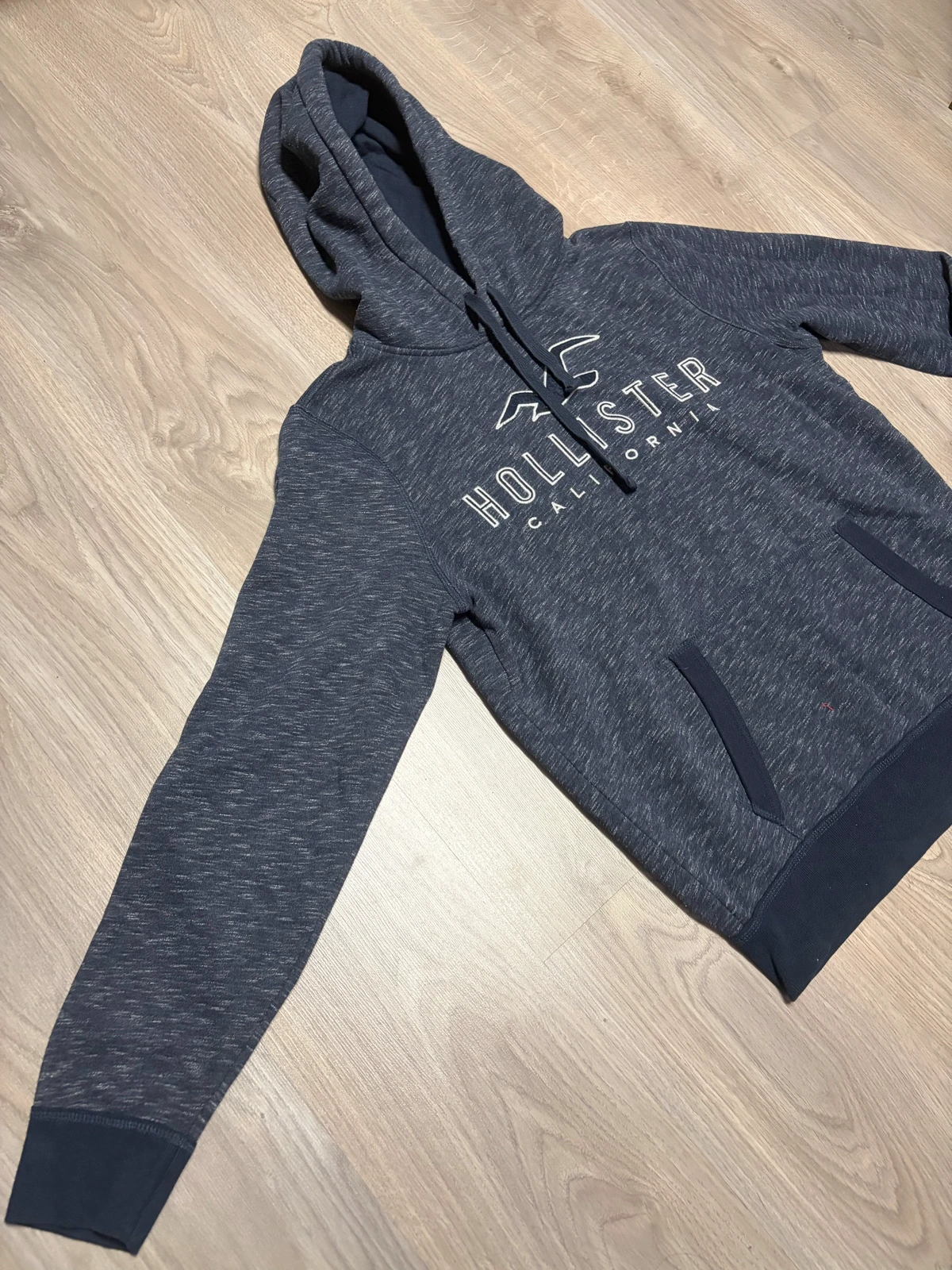 Hollister duks (M vel.) ORIGINAL