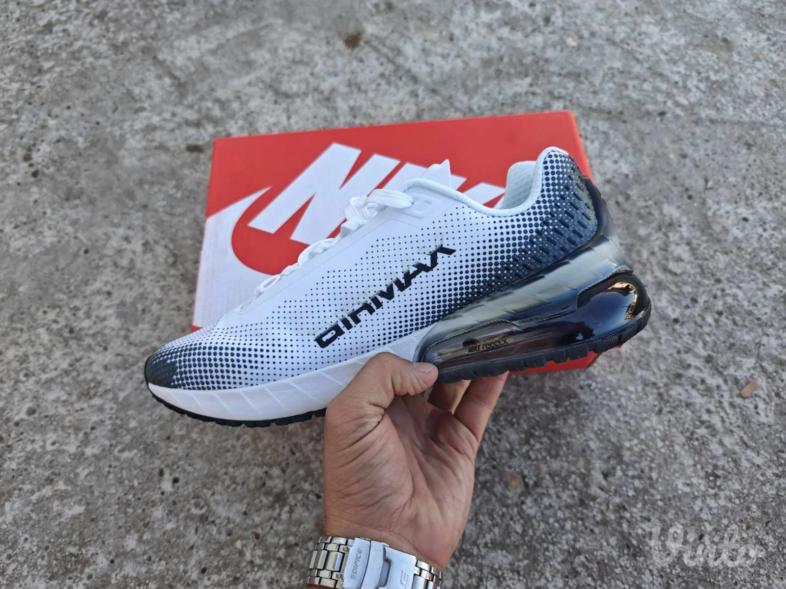 Nike Air Max Phoenix White