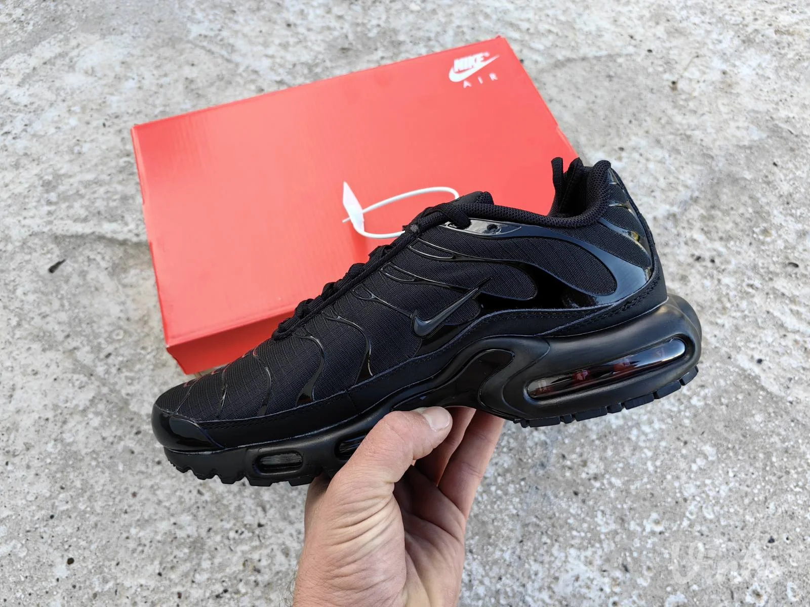 Nike Air Max Plus TN Triple Black