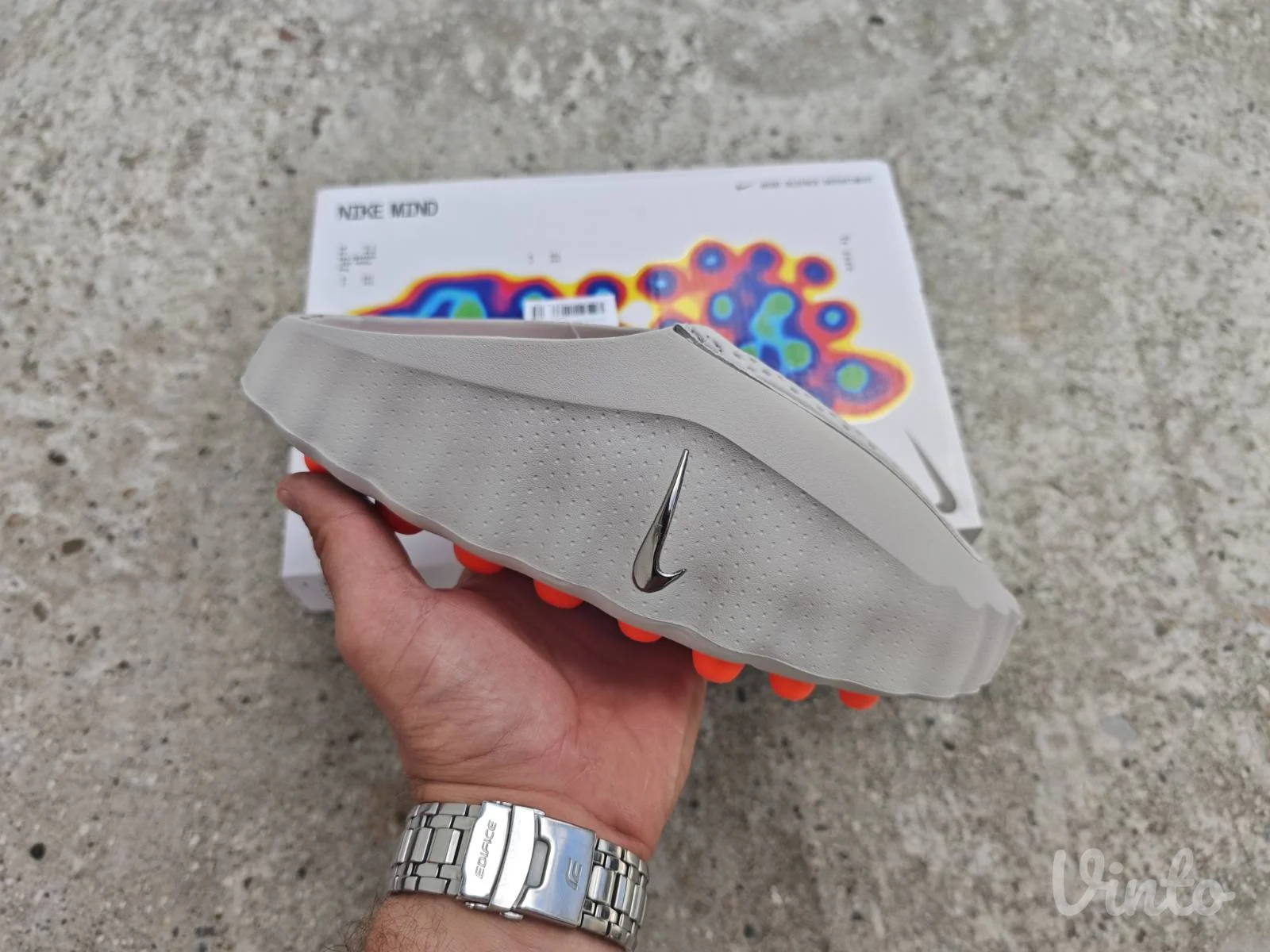 Nike Mind Silver Orange