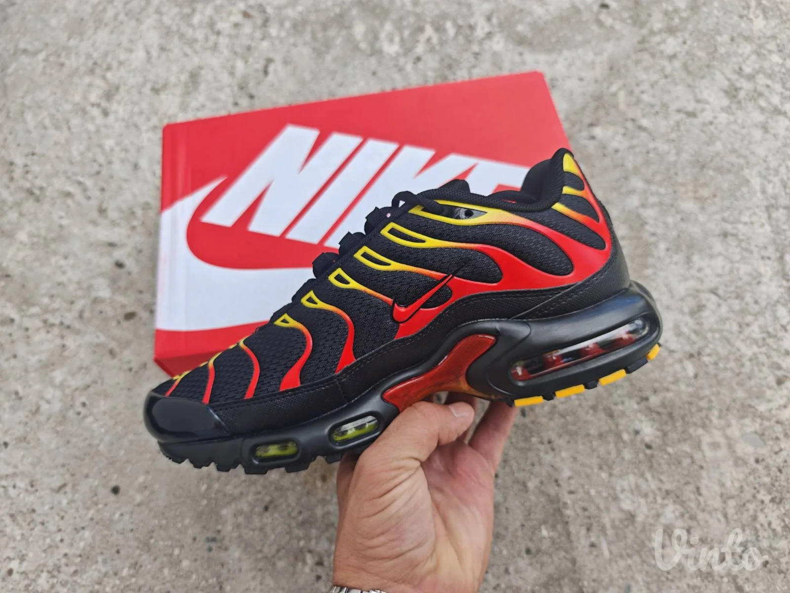 Nike Air Max Plus TN Black University Orange