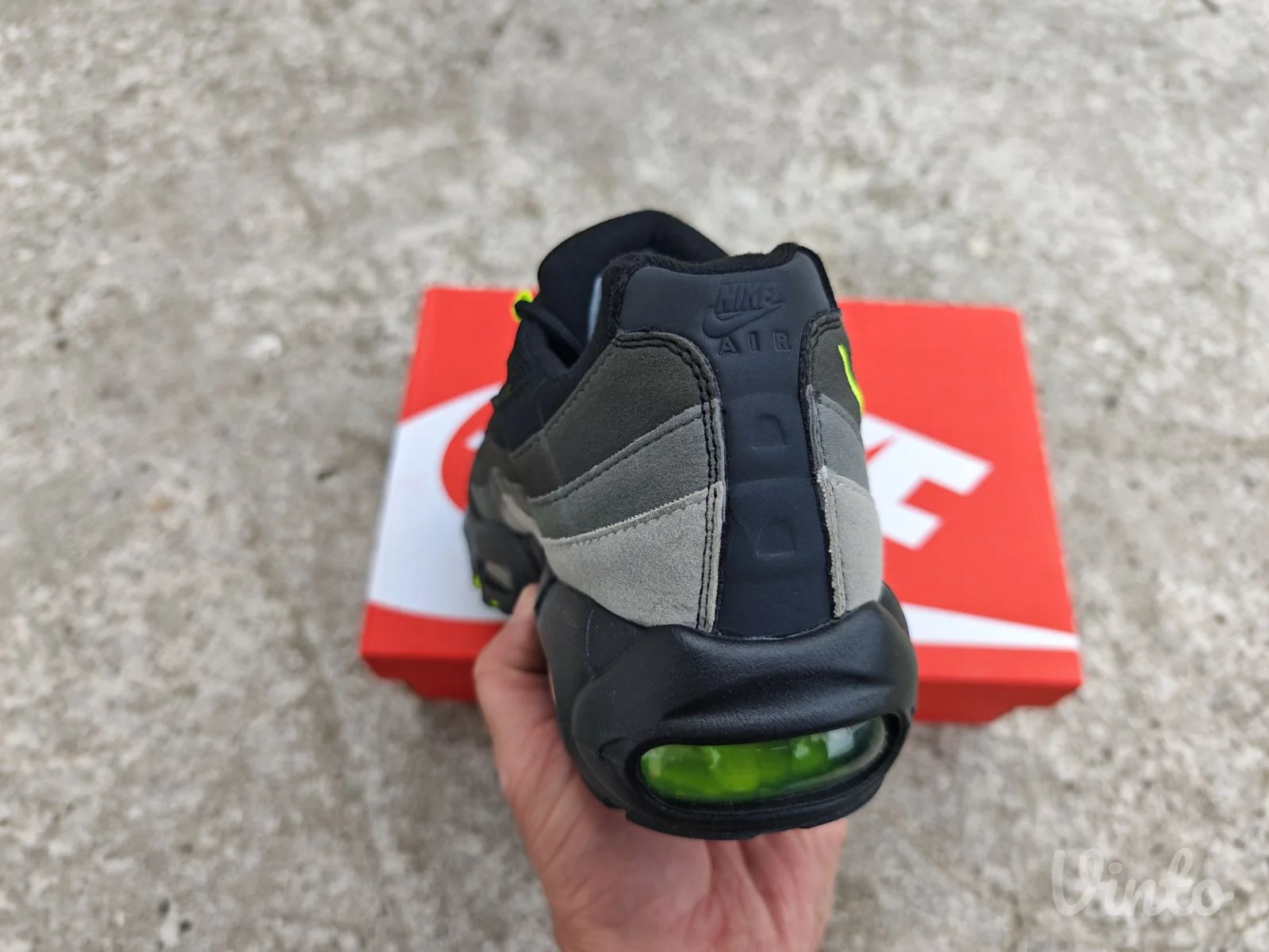 Nike Air Max 95 Black Neon