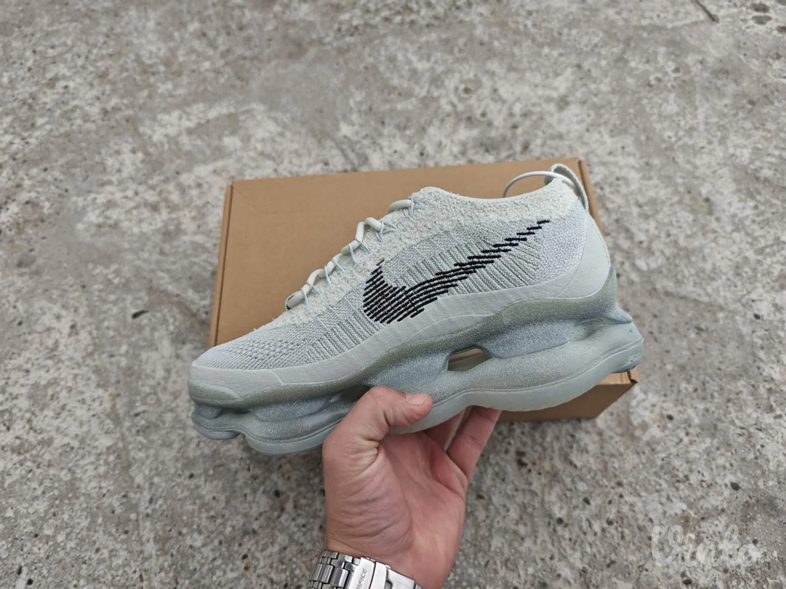 Nike Air Max Scorpion Light Silver Smoke Grey