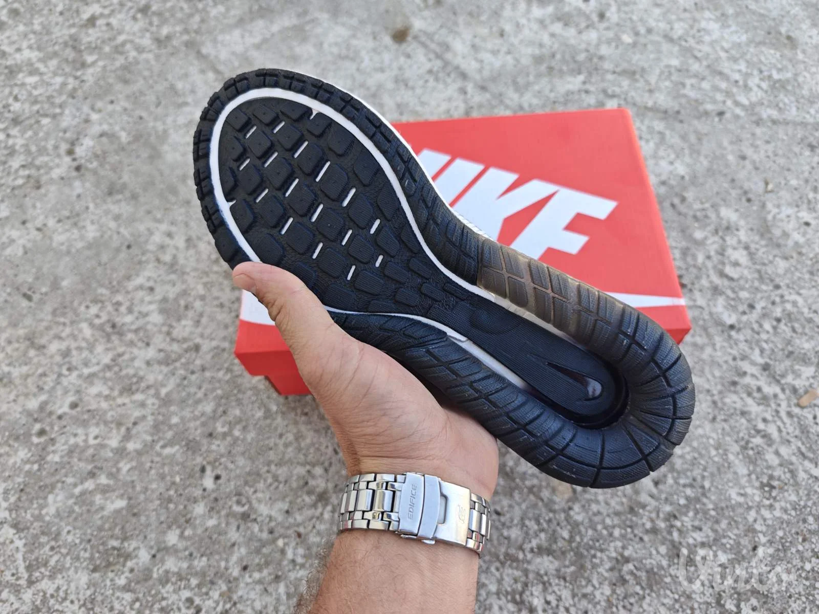 Nike Air Max Phoenix White