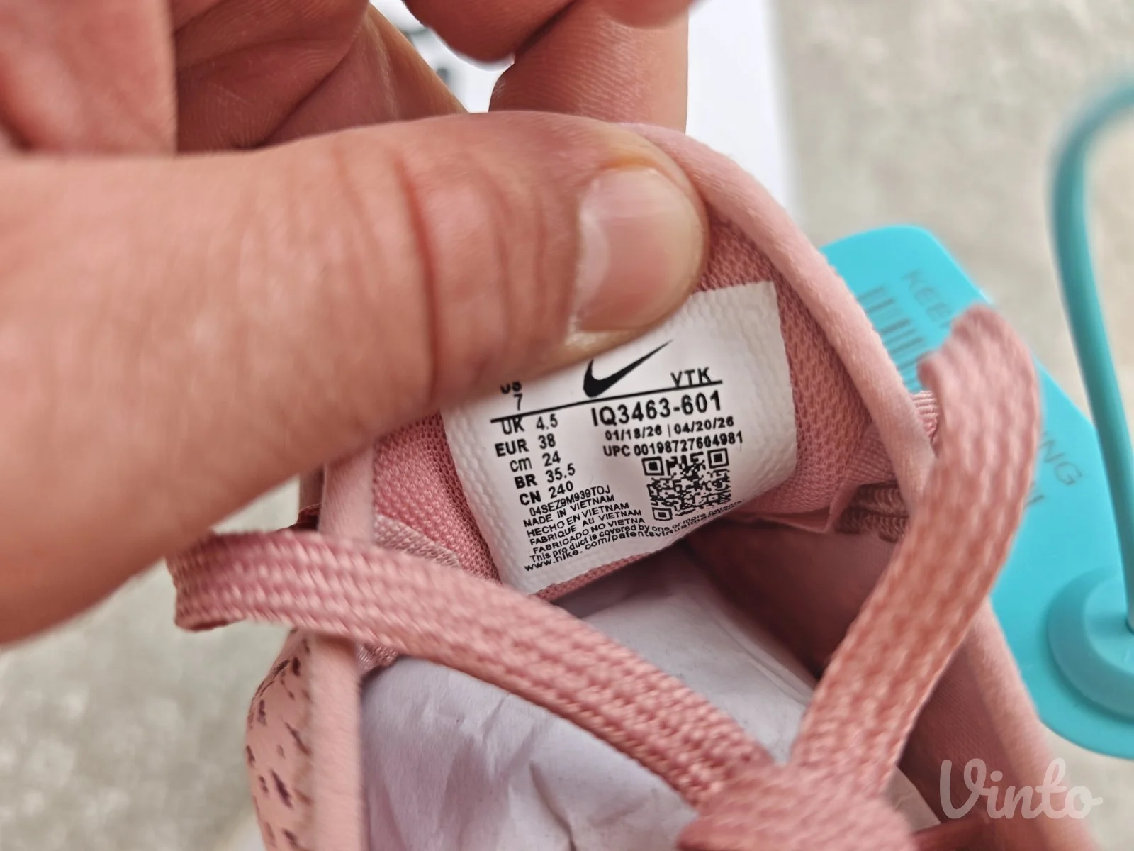 Nike Air Max 270 Premium Pink