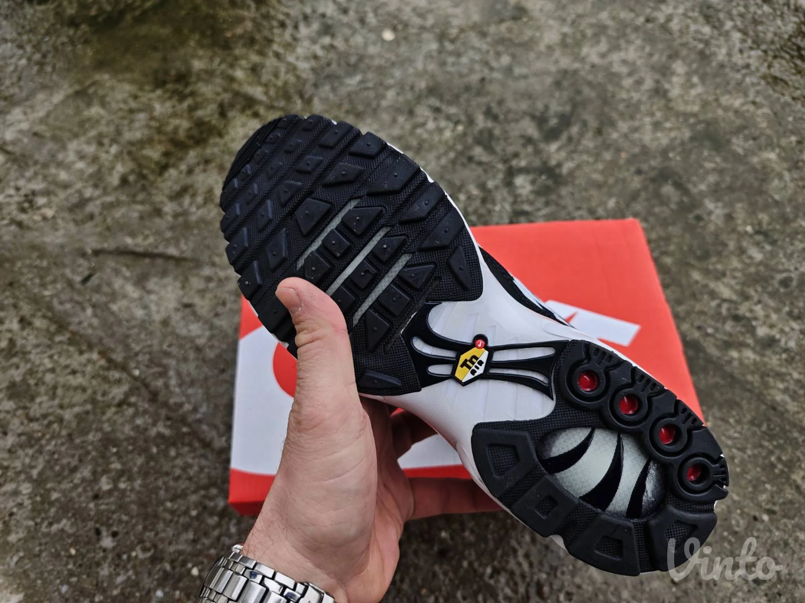 Nike Air Max Plus TN White Black New