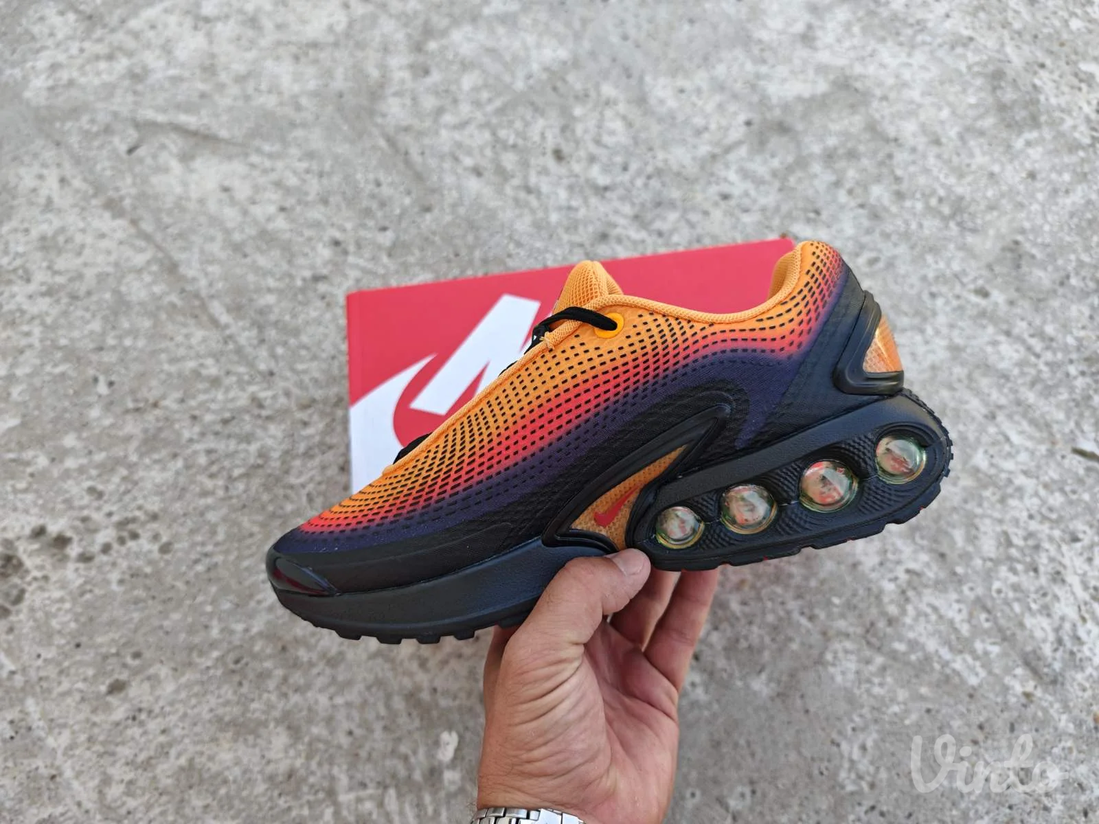 Nike Air Max DN Laser Orange Comet Red