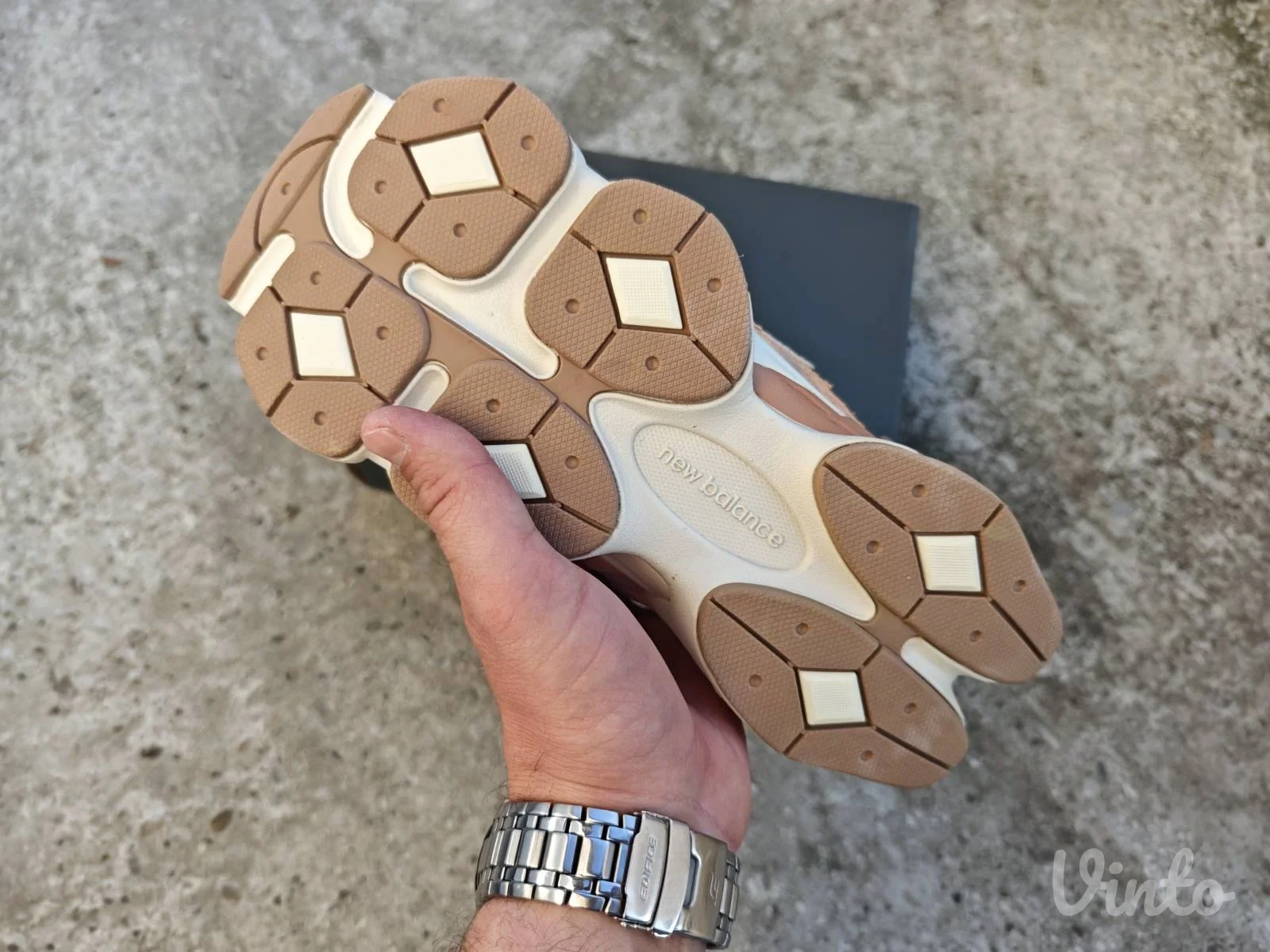New Balance 9060 Flat Taupe Copper