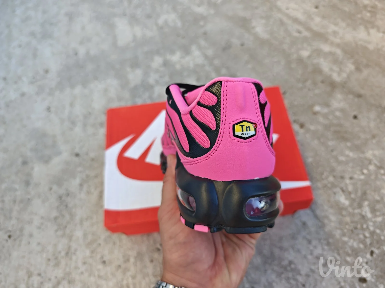Nike Air Max Plus TN Pink Black