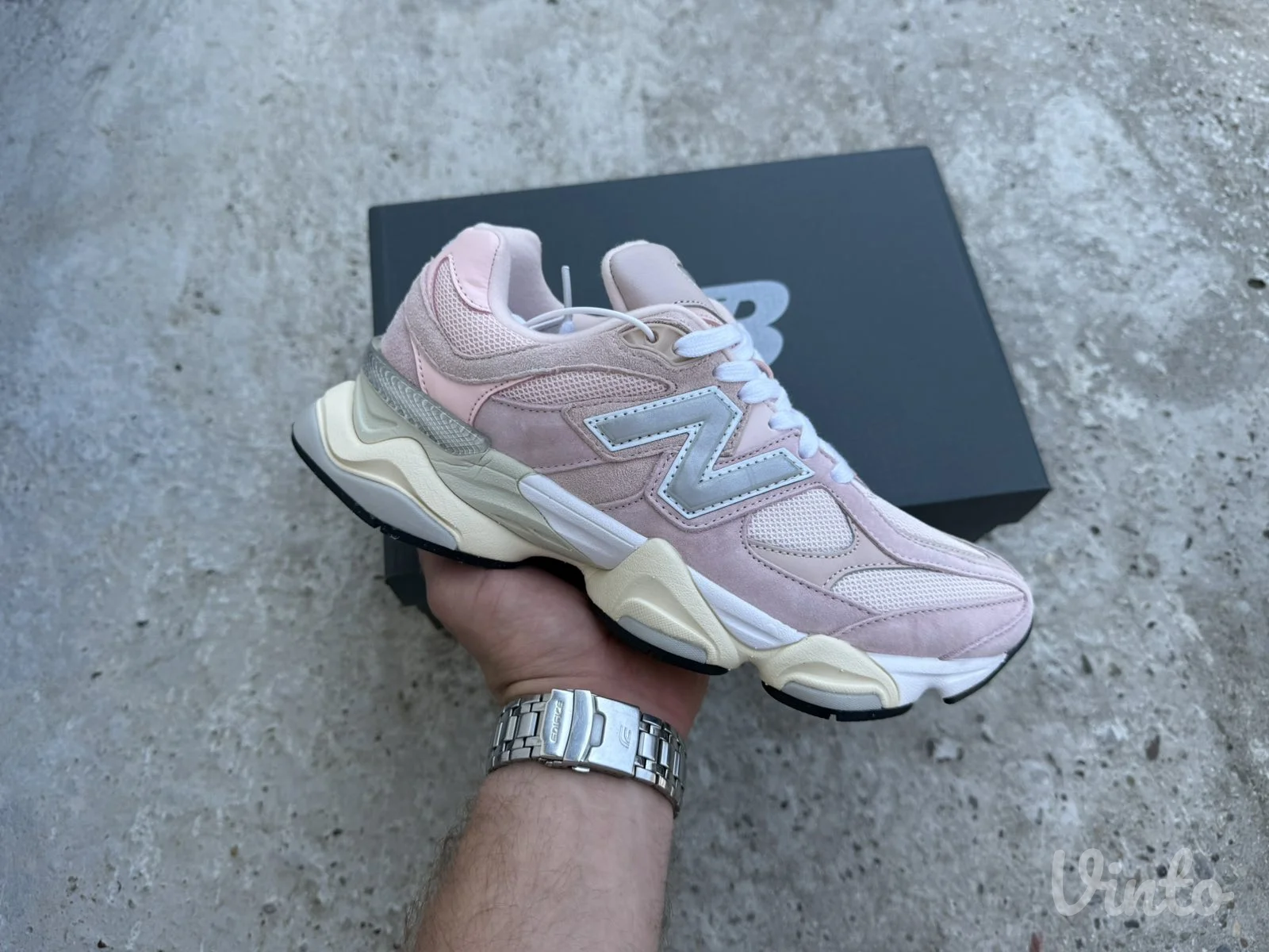 New Balance 9060 Crystal Pink