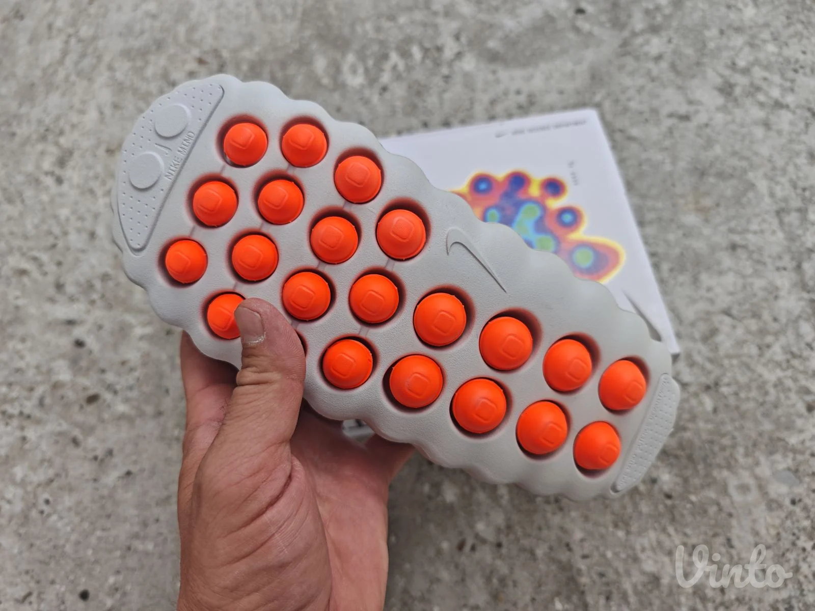Nike Mind Silver Orange