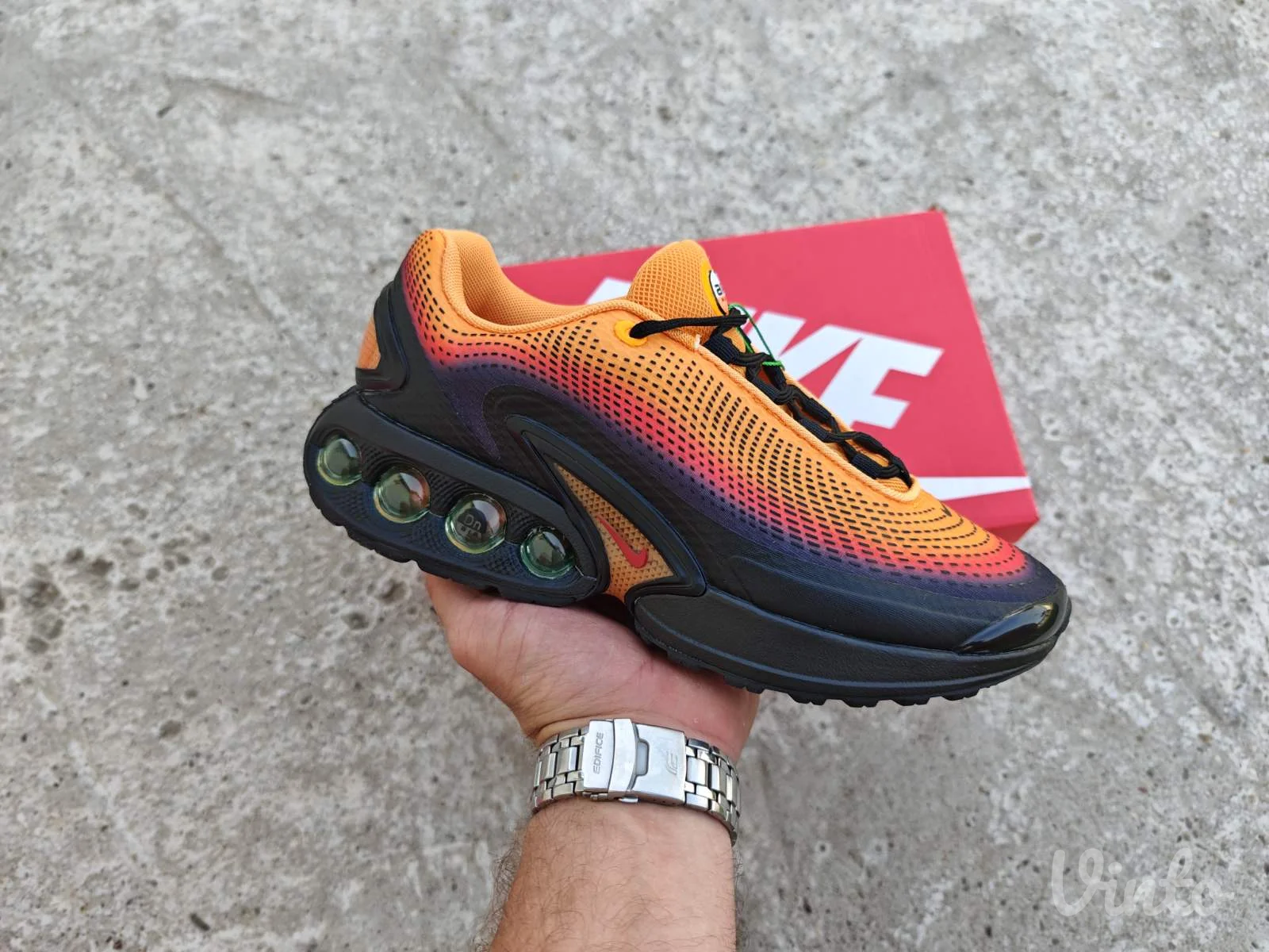 Nike Air Max DN Laser Orange Comet Red