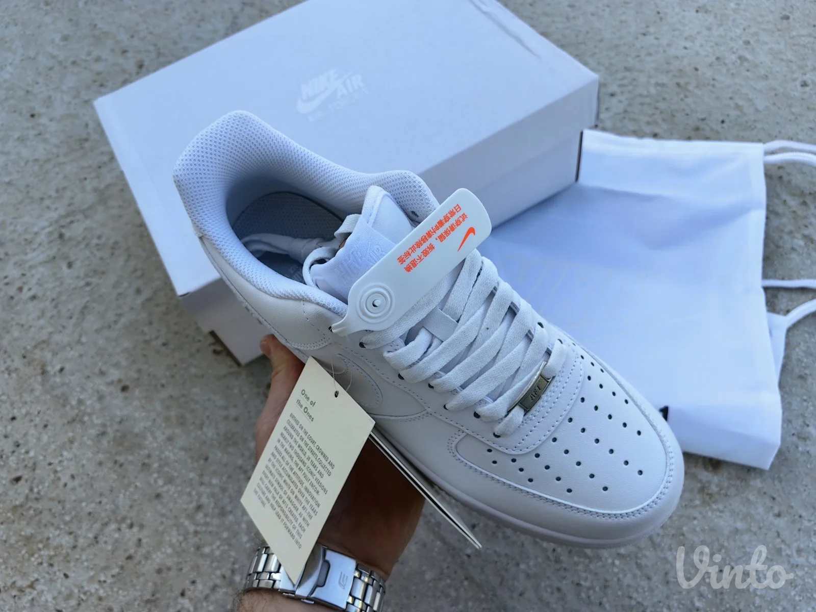 Nike Air Force 1 Triple White