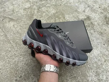 Nike Air Max Dn8 Iron Grey Bright Crimson