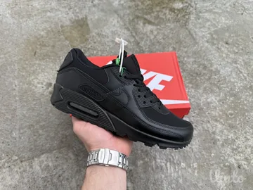 Nike Air Max 90 Triple Black