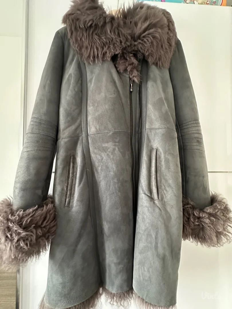 Lion Leather - Luksuzan sivi monton od prave koze i bogatog krzna (Vel. XXL)