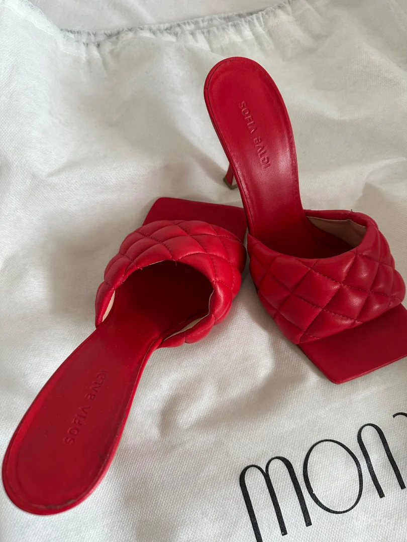 Sofia Baldi crvene kožne papuče (Square Toe) – Kao nove