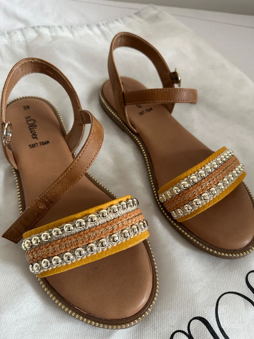 s.Oliver ukrašene sandale (39) – Soft Foam – Kao nove