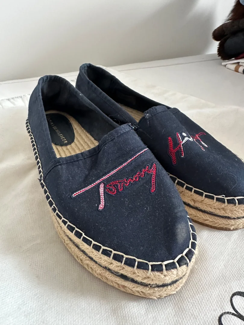 Tommy Hilfiger espadrile (39) – Teget – Kao nove
